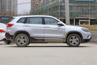 2014款长安CS75 1.8T自动尊贵型国5