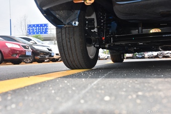 2016款吉利远景1.5L手动幸福版