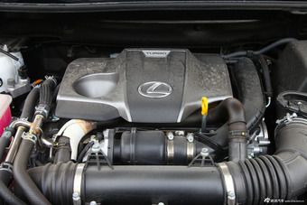 2015款雷克萨斯NX 2.0T自动200t全驱锋尚版
