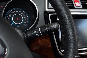 2016款北汽威旺S50 1.5T欢动精英型