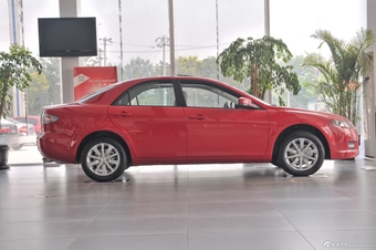 2013款马自达6 2.0L自动时尚型