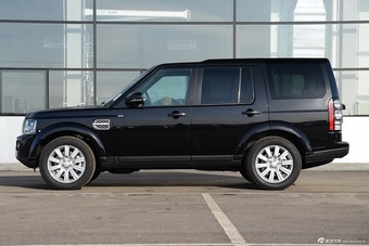 2016款第四代发现3.0T自动SDV6 HSE 柴油版