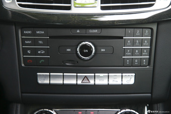 2015款奔驰CLS260 2.0T自动