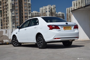 2016款比亚迪F3 1.5L手动豪华型