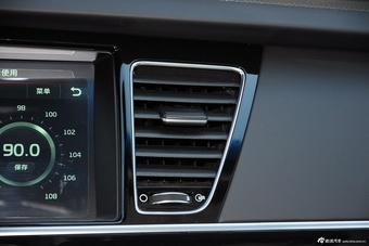 2015款起亚K9 3.8L尊贵版