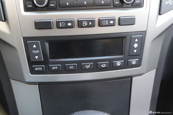 2012款奥轩GX5 2.4L手动四驱天窗版