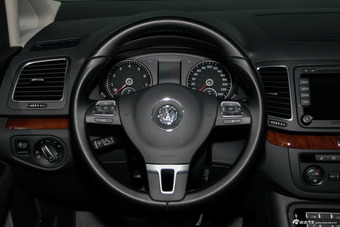 2014款夏朗2.0T自动豪华型