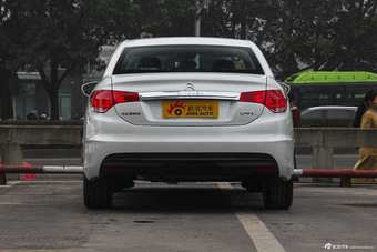 2013款雪铁龙C4L 1.6THP自动劲智版