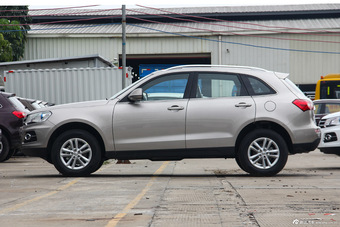 2015款众泰T600 1.5T手动精英型