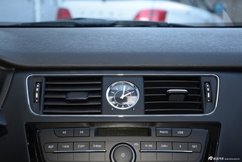 2016款北汽绅宝X55 1.5L手动标准版