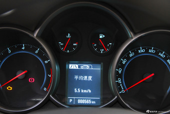 2015款科鲁兹1.5L自动经典SE AT