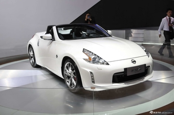 2013款日产370Z