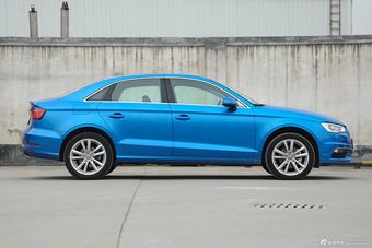 2014款奥迪A3 Limousine 35 TFSI 舒适型