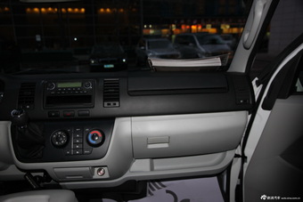 2014款金杯新海狮