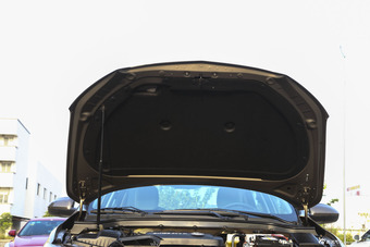 2015款英朗1.5L手动进取型15N