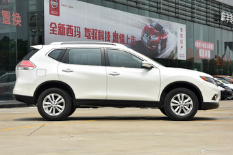 2014款奇骏2.5L自动XL ITS四驱豪华版