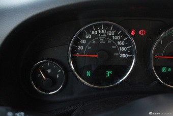 2015款牧马人柴油版到店实拍