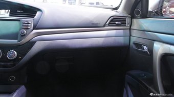 2015上海车展：海马M6