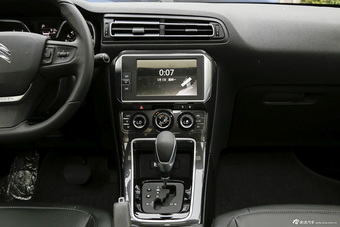 2016款C4世嘉1.6T自动THP自动旗舰型