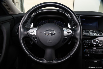 2013款英菲尼迪QX70 3.7L标准版