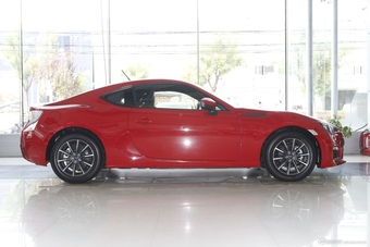 2013款斯巴鲁BRZ 2.0L自动版