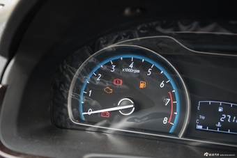 2016款宝骏630 1.5L手动标准型