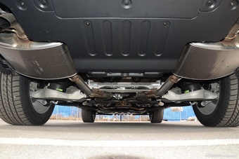 2016款揽胜3.0L V6 SC VOGUE加长版