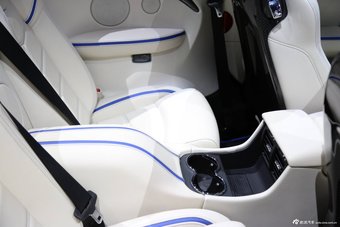 2015上海车展：玛莎拉蒂Gran Cabrio MC百年纪念版敞篷跑车