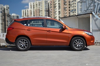 2016款比亚迪宋1.5TID自动精英型