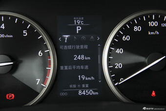 2015款雷克萨斯NX 2.0L自动200全驱锋尚版