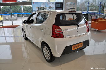 2013款奥拓1.0L手动豪华型