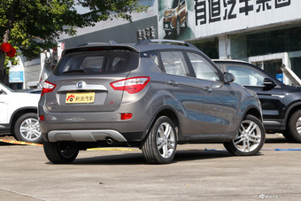 2015款CS35 1.6L自动豪华型国V