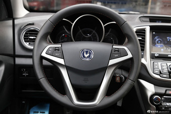 2015款逸动XT 1.6L手动俊酷型国V