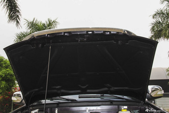 2016款中兴威虎TUV 2.8T手动五十铃柴油两驱豪华型