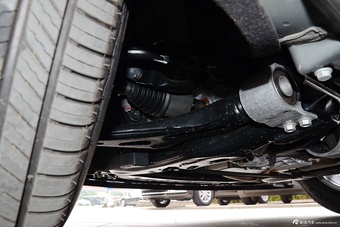 2016款XT5 2.0T自动28T四驱豪华型