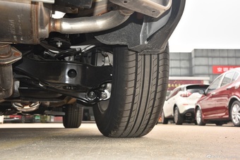 2015款楼兰 2.5L自动XL两驱智尚版