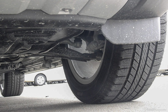 2016款发现神行2.0T自动HSE LUXURY版