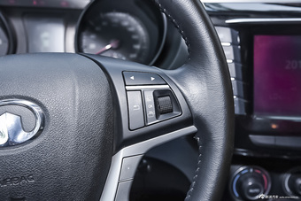 2014款风骏6 2.0T手动两驱领航型4D20B