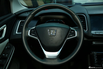 2015款纳5 1.8T自动智慧型