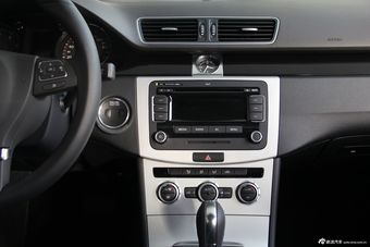 2012款迈腾1.4TSI豪华型