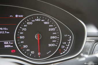 2014款奥迪A6L 2.0T自动TFSI舒适型