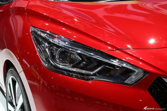 这样才够时尚 日产全新一代玛驰