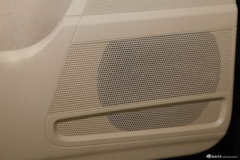 2013款迈腾1.8TSI领先型