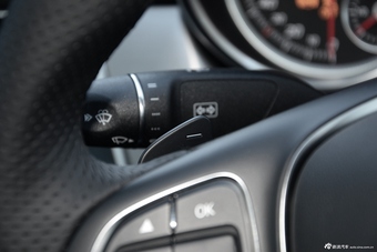 2015款奔驰GLE级 320 3.0T自动运动SUV