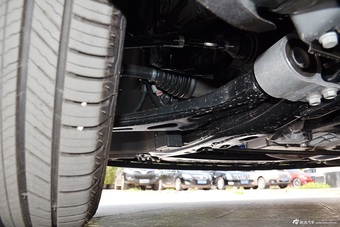 2016款XT5 2.0T自动28T四驱领先型