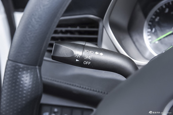 2016款海马M3 1.5L手动舒适型