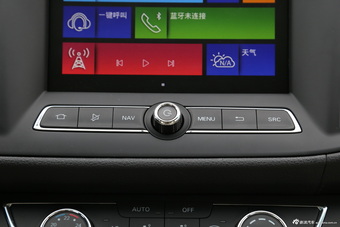 2015款荣威360 20T双离合旗舰版