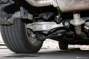 2013款英菲尼迪QX70 3.7L标准版