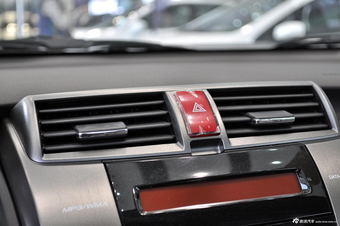 2014款锋范风尚1.5L自动精英版