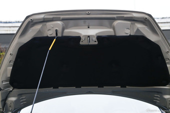 2015款福克斯三厢1.0T自动超能风尚型